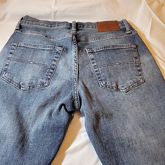 Lucky Brand 410 Athletic Slim Men's Jeans Size 28x32 - Picture 5 of 10
